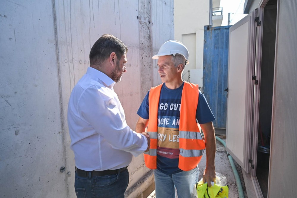 Οι λαϊκές γειτονιές αλλάζουν πρόσωπο: Ο Νίκος Χαρδαλιάς στο Περιστέρι img 20250617 wa0065 1000x667