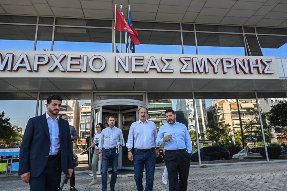 Νίκος Χαρδαλιάς από τη Νέα Σμύρνη: «Κάνουμε πράξη τις δεσμεύσεις μας σε κάθε γειτονιά» img 20250619 wa0088 1000x666