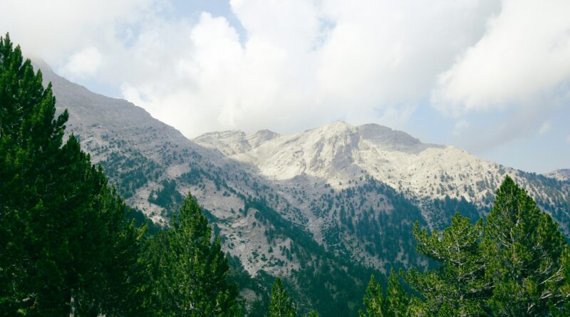 iason raissis onpohhi6fde unsplash
